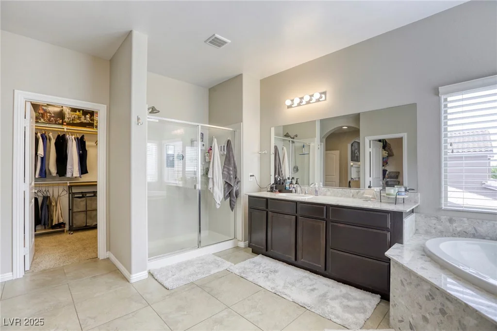 8137 Crushed Velvet, Las Vegas, NV 89166