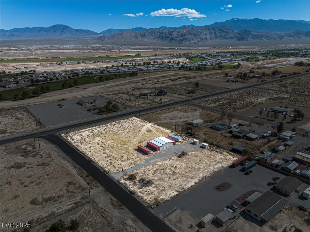 5111 Malibou, Pahrump, NV 89061