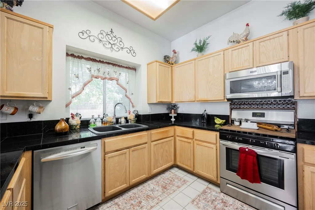 3704 Blairmoor, North Las Vegas, NV 89032
