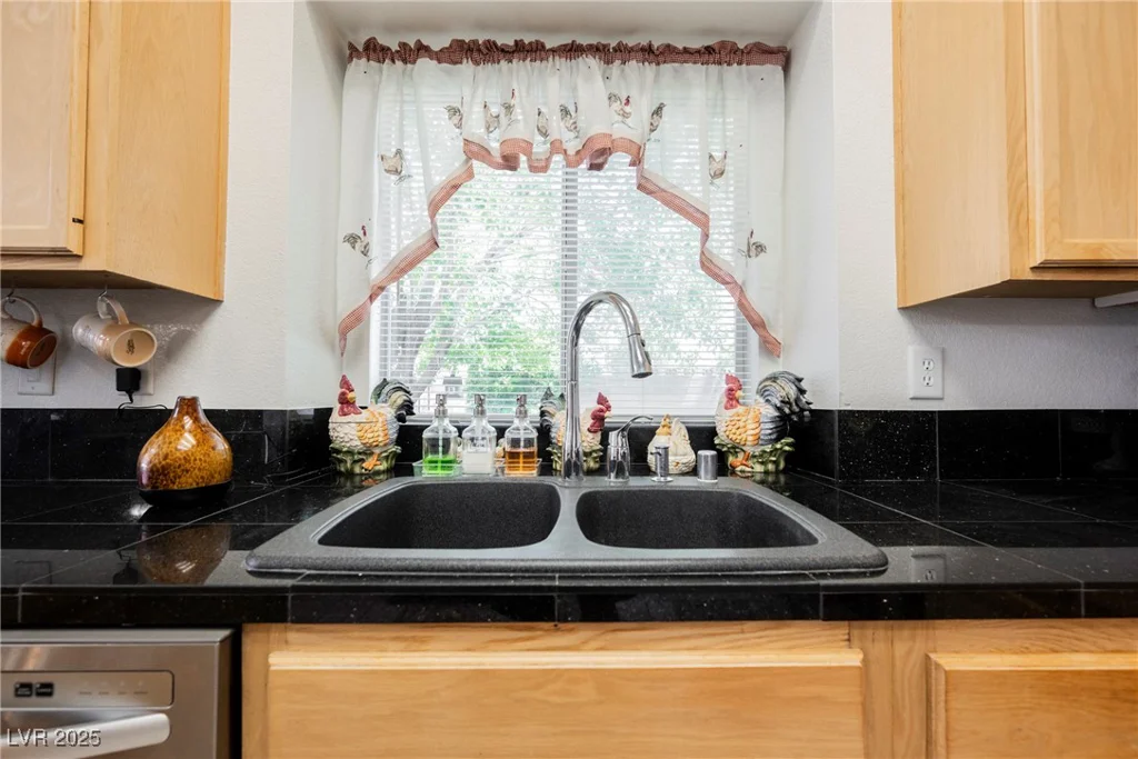 3704 Blairmoor, North Las Vegas, NV 89032