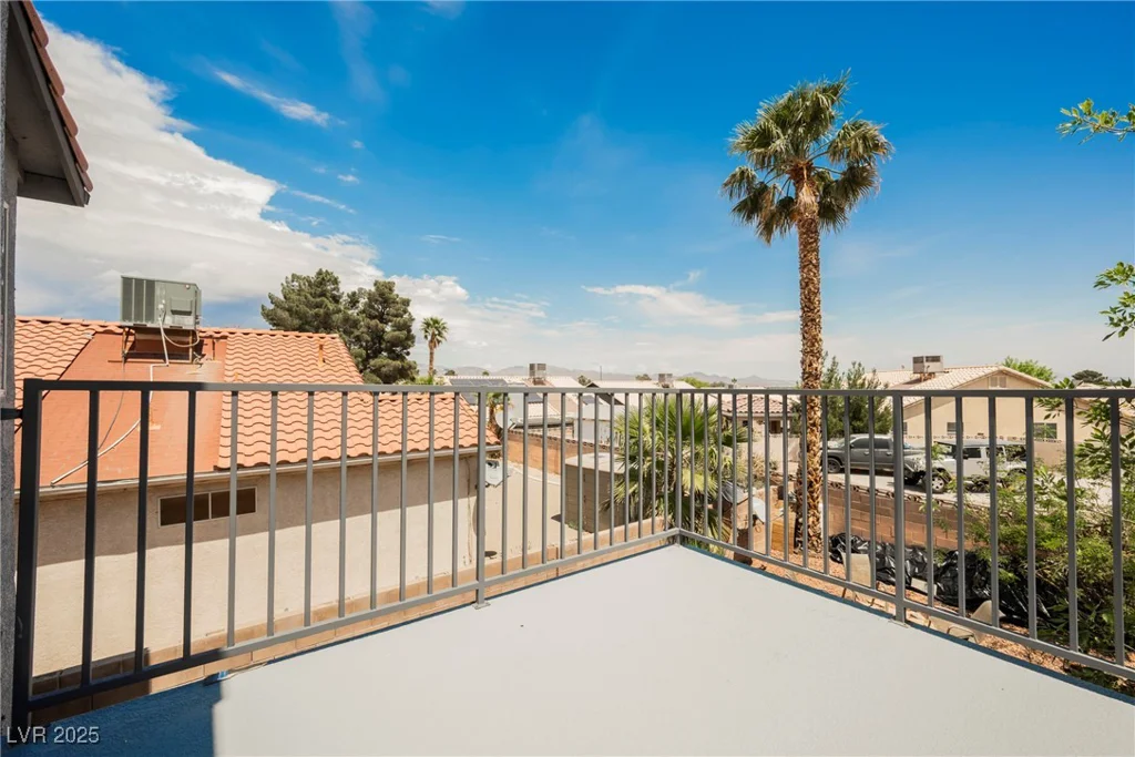 3704 Blairmoor, North Las Vegas, NV 89032