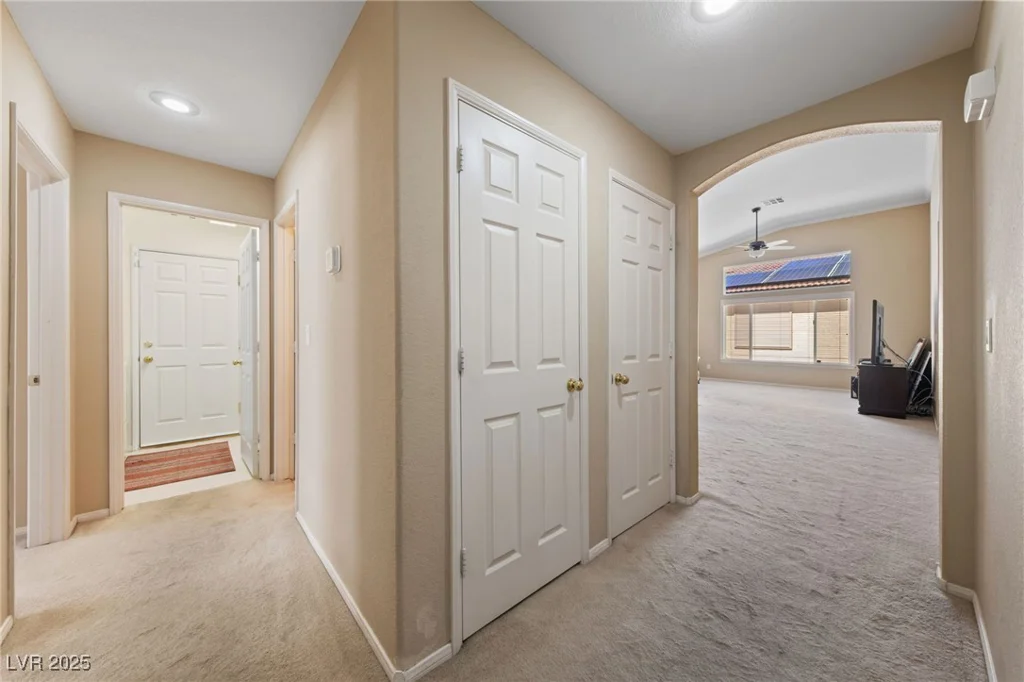 5310 Eel River, North Las Vegas, NV 89031