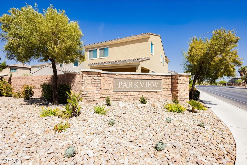 8929 Sleepy Panda, Las Vegas, NV 89148