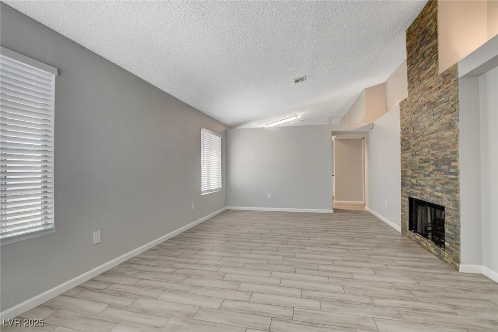 4052 Compass Rose, Las Vegas, NV 89108