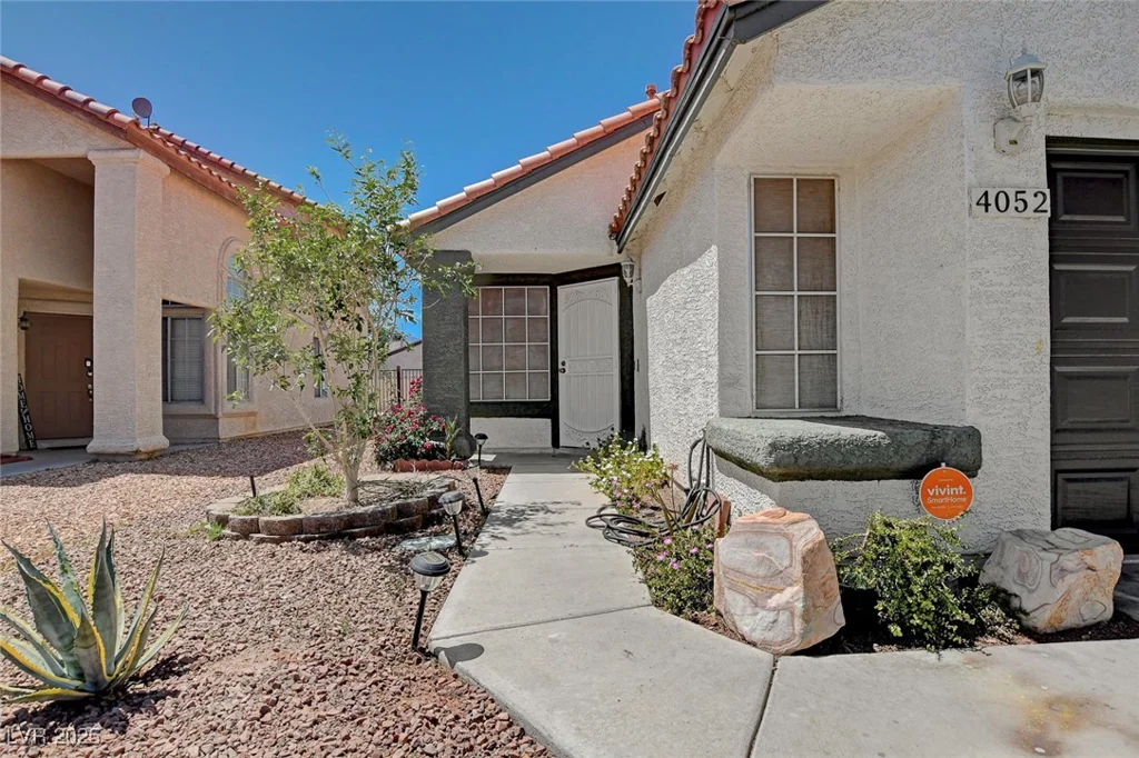 4052 Compass Rose, Las Vegas, NV 89108