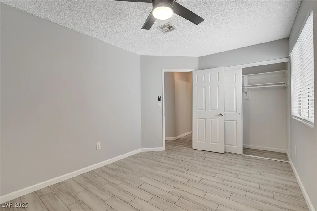 4052 Compass Rose, Las Vegas, NV 89108