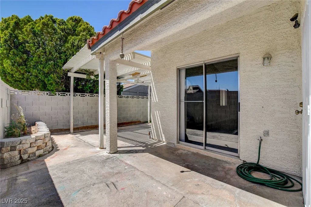4052 Compass Rose, Las Vegas, NV 89108