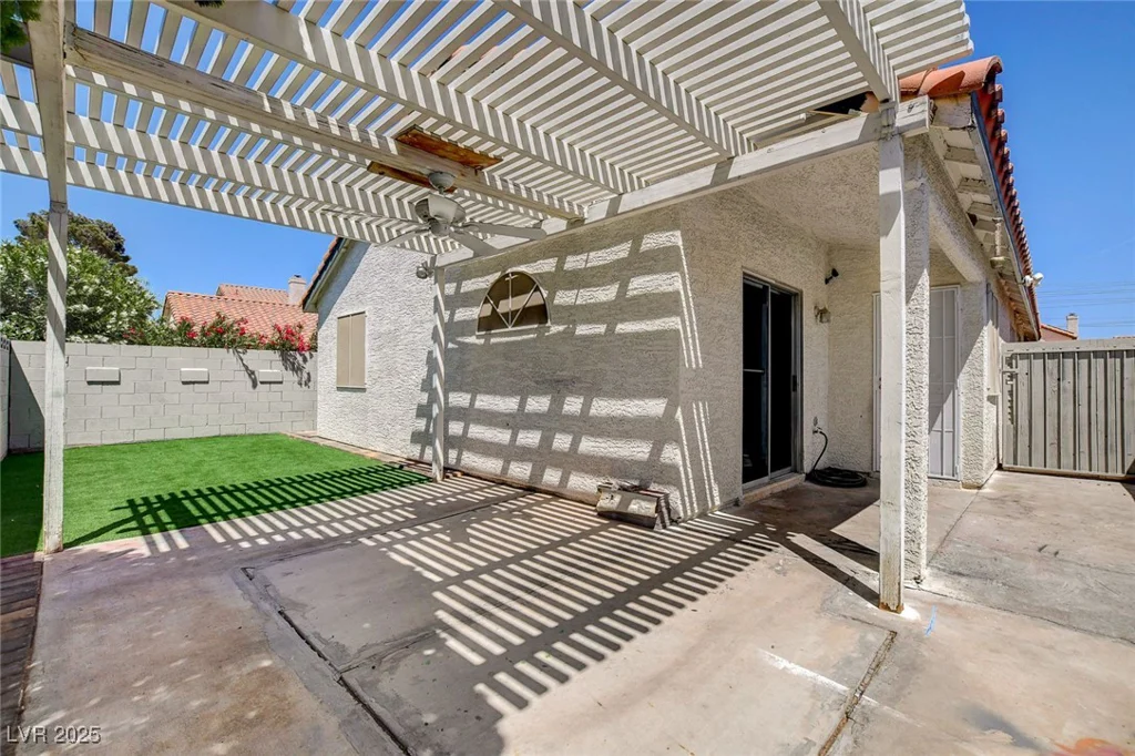 4052 Compass Rose, Las Vegas, NV 89108