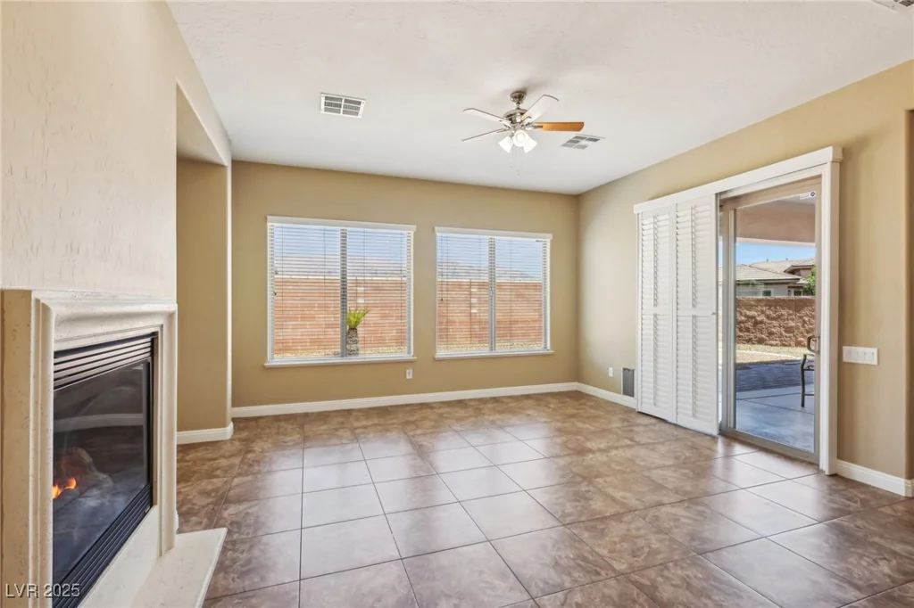 3904 Redbreast, North Las Vegas, NV 89084