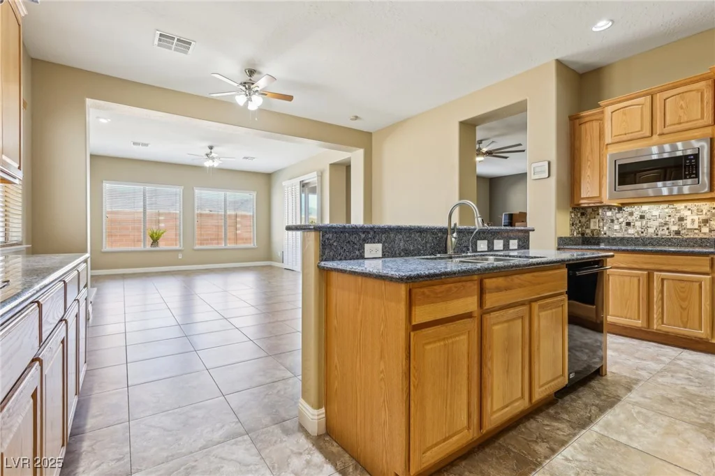 3904 Redbreast, North Las Vegas, NV 89084