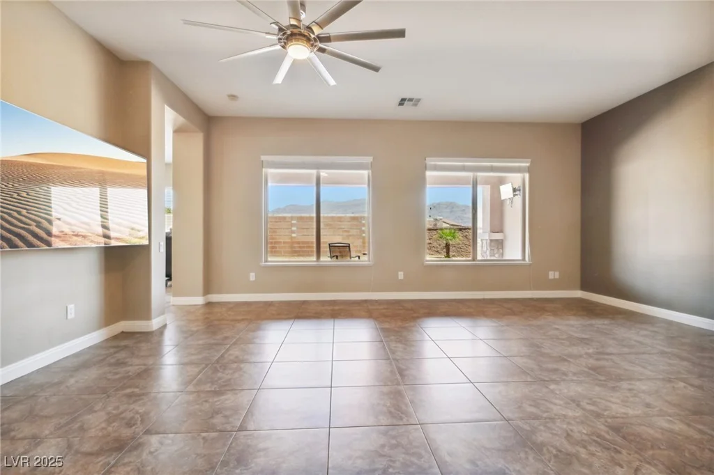 3904 Redbreast, North Las Vegas, NV 89084