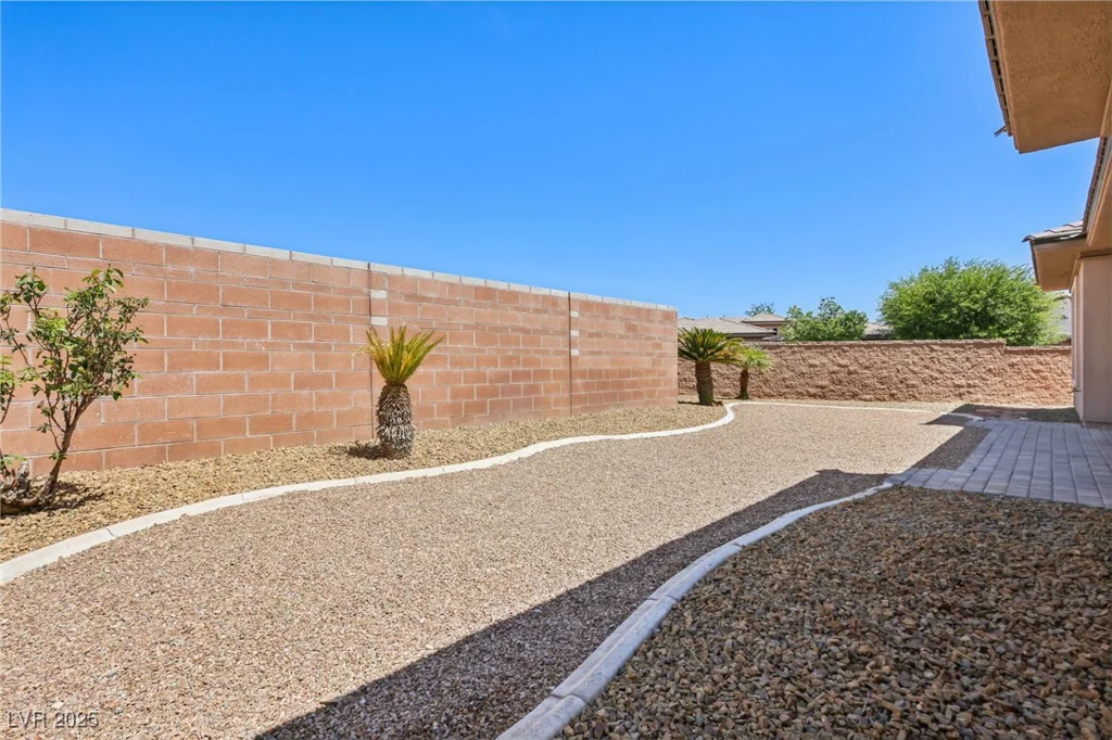 3904 Redbreast, North Las Vegas, NV 89084