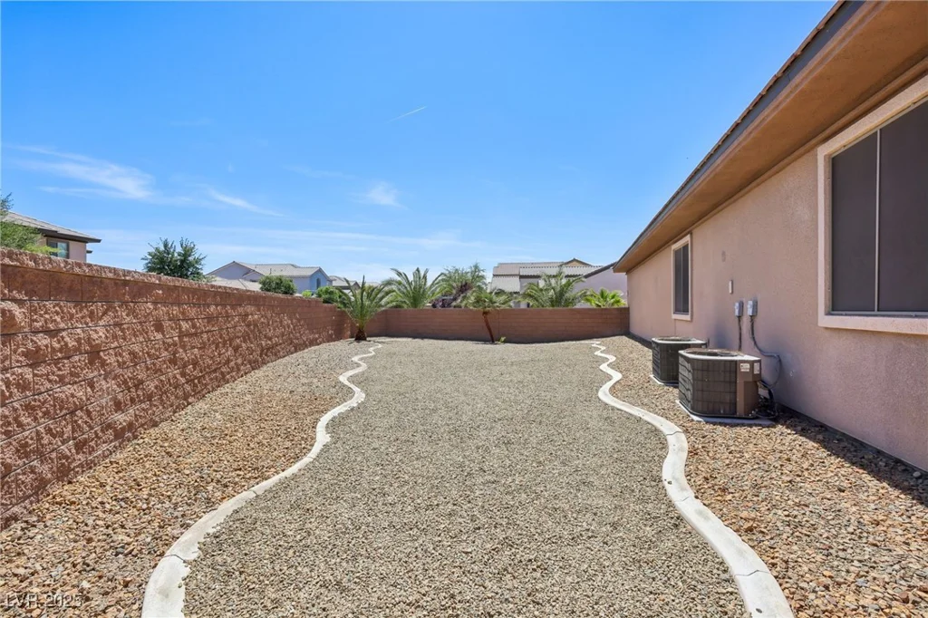 3904 Redbreast, North Las Vegas, NV 89084