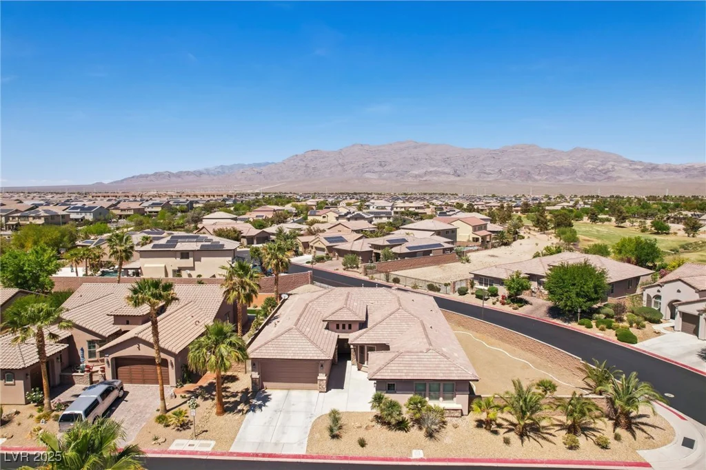 3904 Redbreast, North Las Vegas, NV 89084