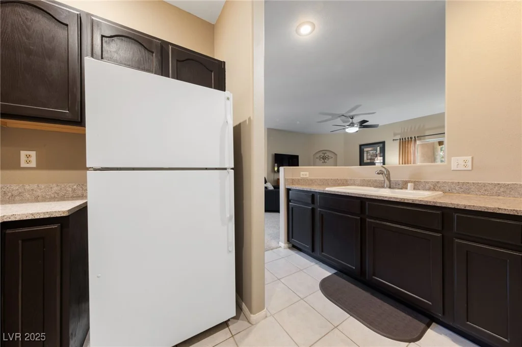 2050 Warm Springs, Henderson, NV 89014