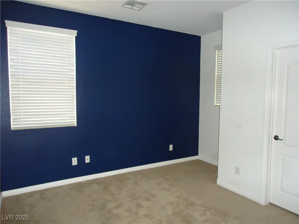 7649 Slide Rock, Las Vegas, NV 89113