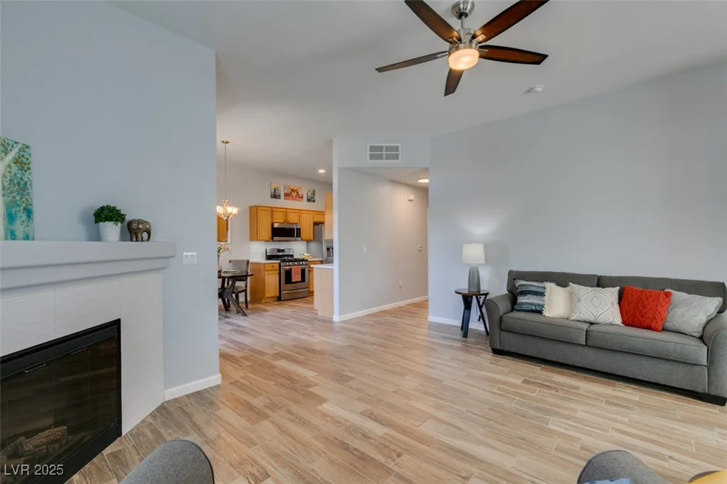 2305 Horizon Ridge, Henderson, NV 89052
