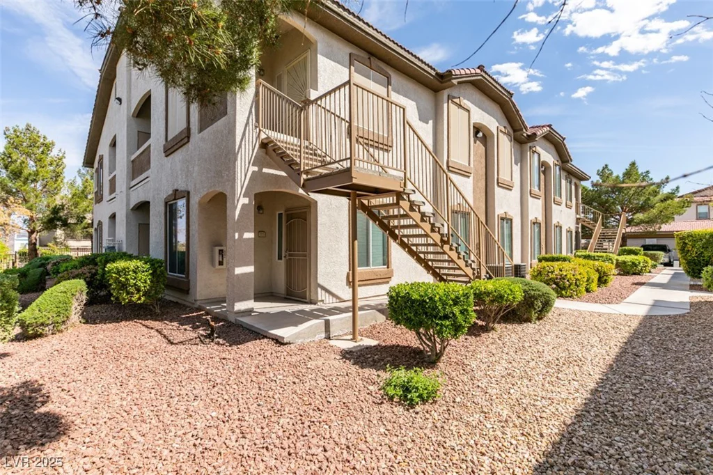 2305 Horizon Ridge, Henderson, NV 89052