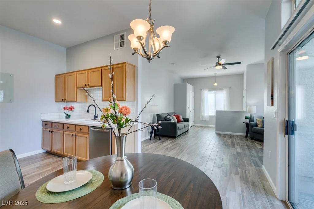 2305 Horizon Ridge, Henderson, NV 89052