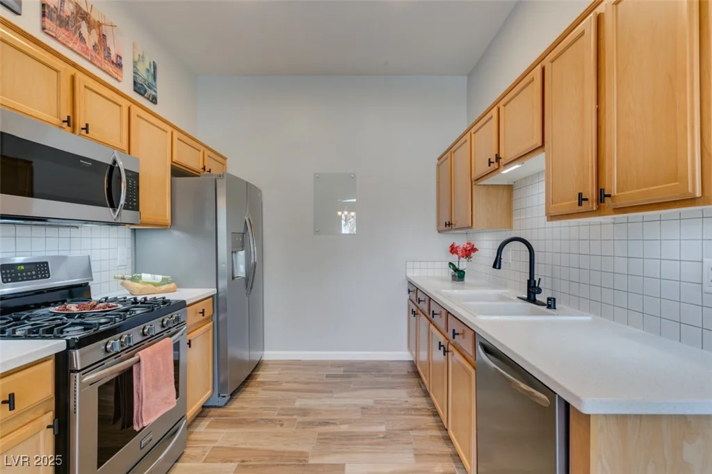 2305 Horizon Ridge, Henderson, NV 89052