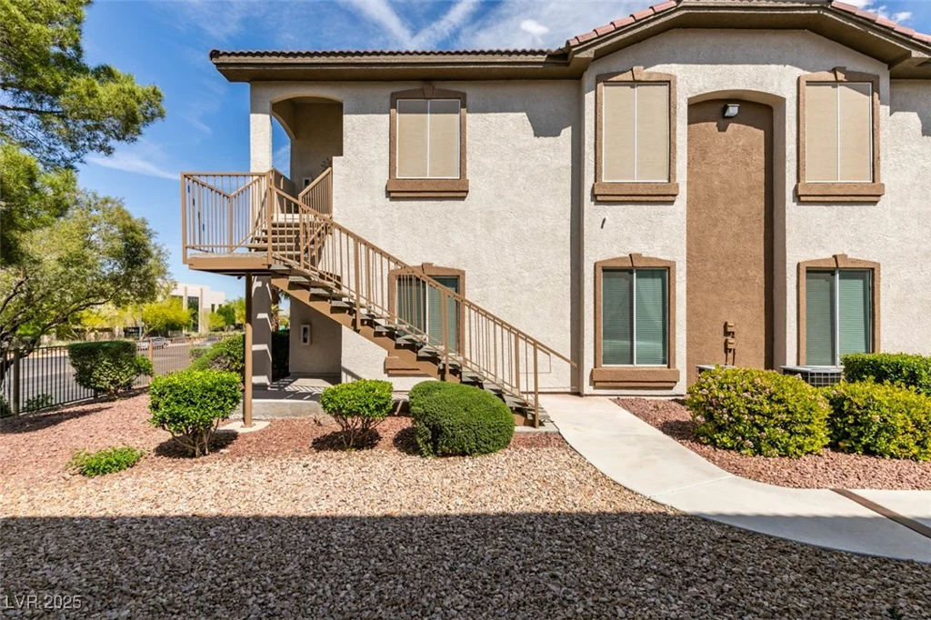 2305 Horizon Ridge, Henderson, NV 89052