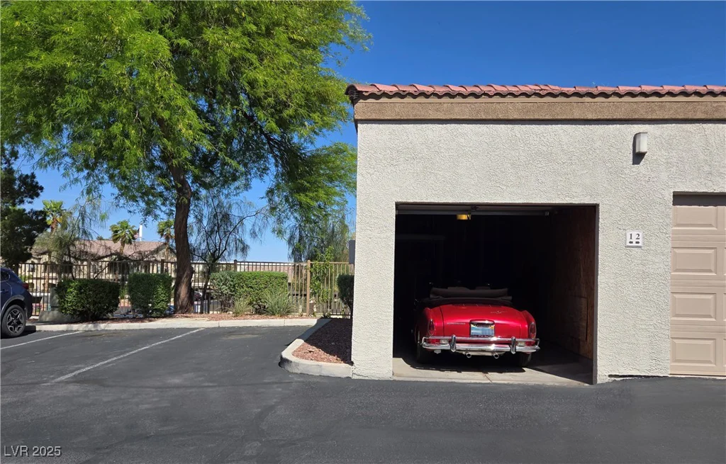 2305 Horizon Ridge, Henderson, NV 89052