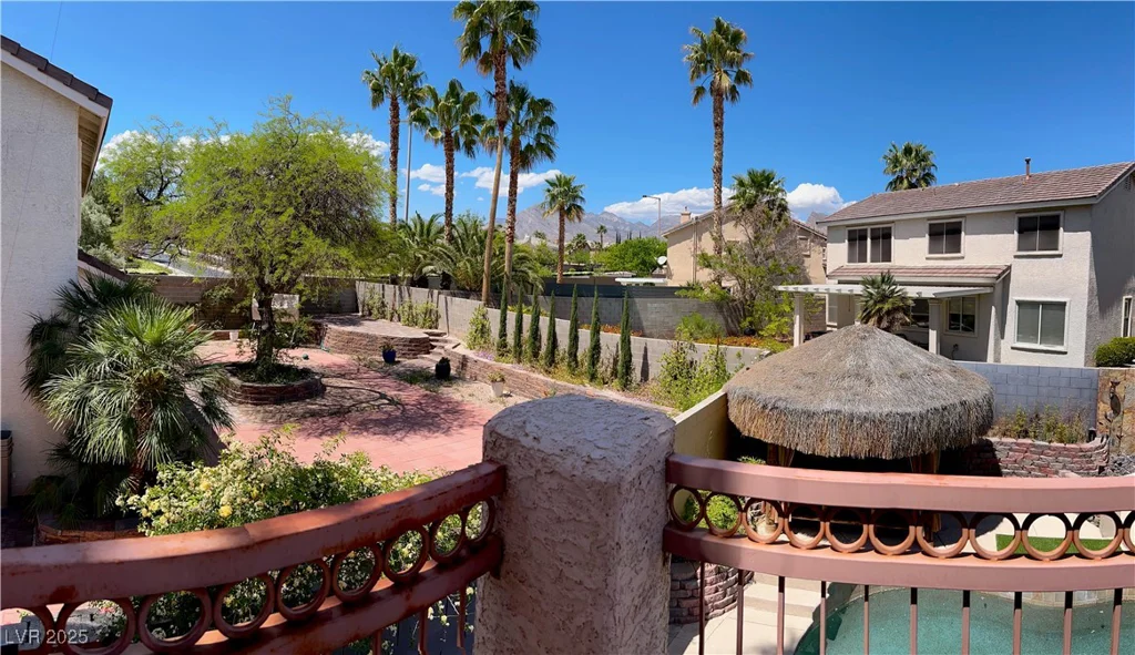 1105 Enderly, Las Vegas, NV 89144