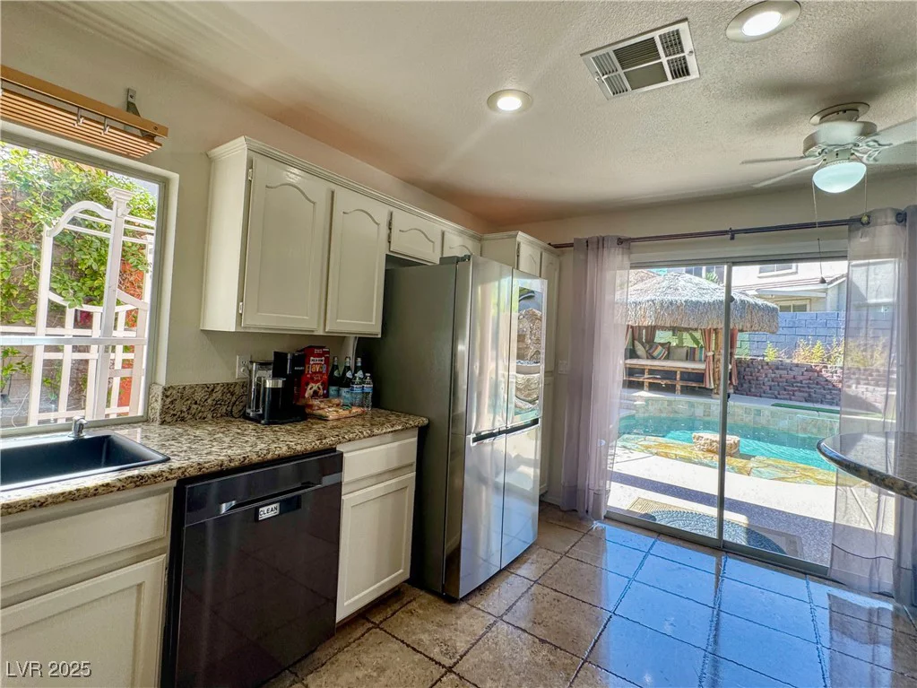 1105 Enderly, Las Vegas, NV 89144