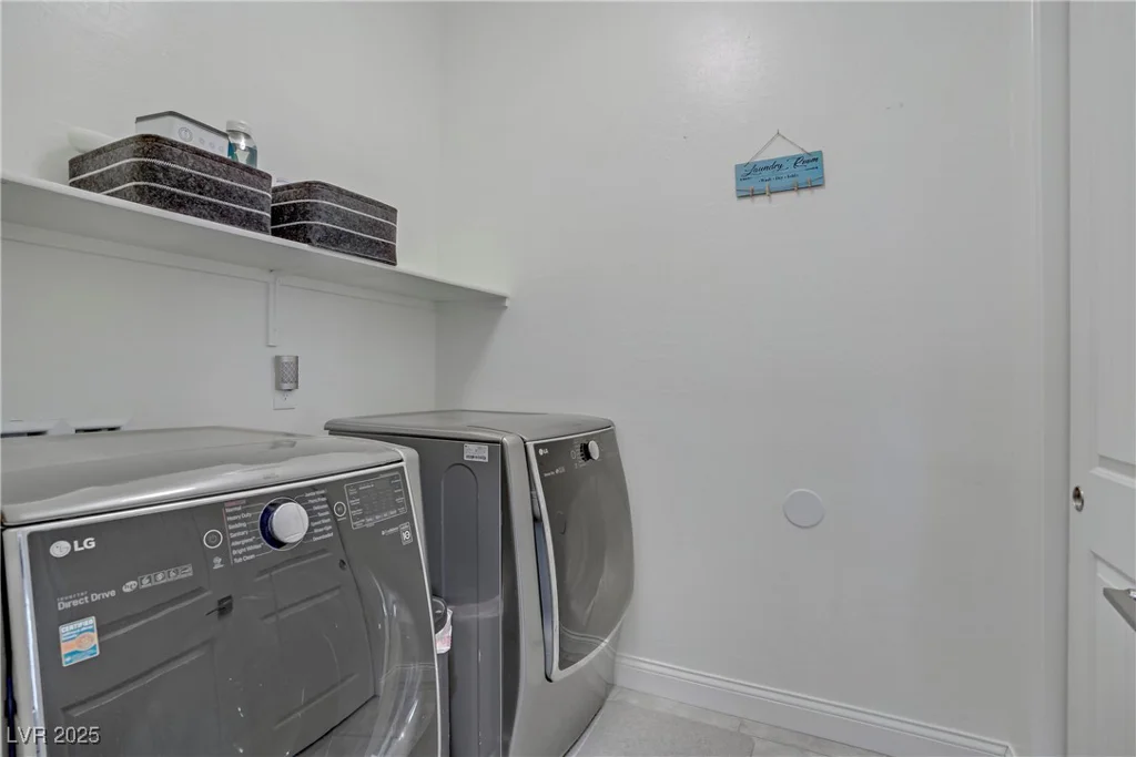 390 Inflection, Henderson, NV 89011