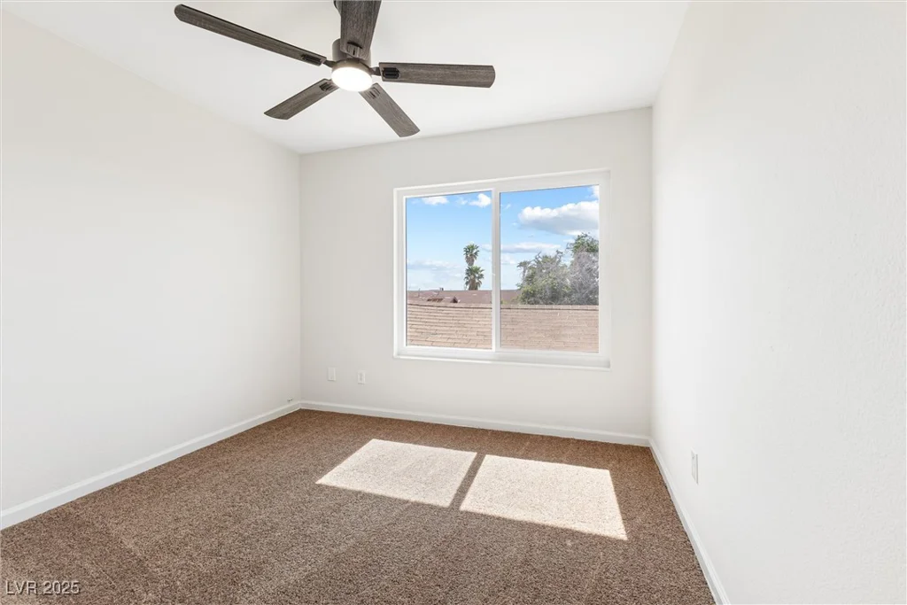 5035 Meadow Grove, Las Vegas, NV 89120