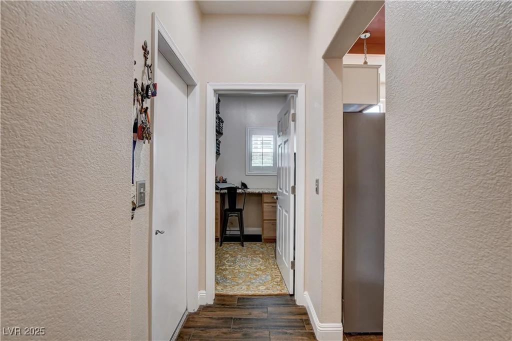 2305 Hot Oak Ridge, Las Vegas, NV 89134