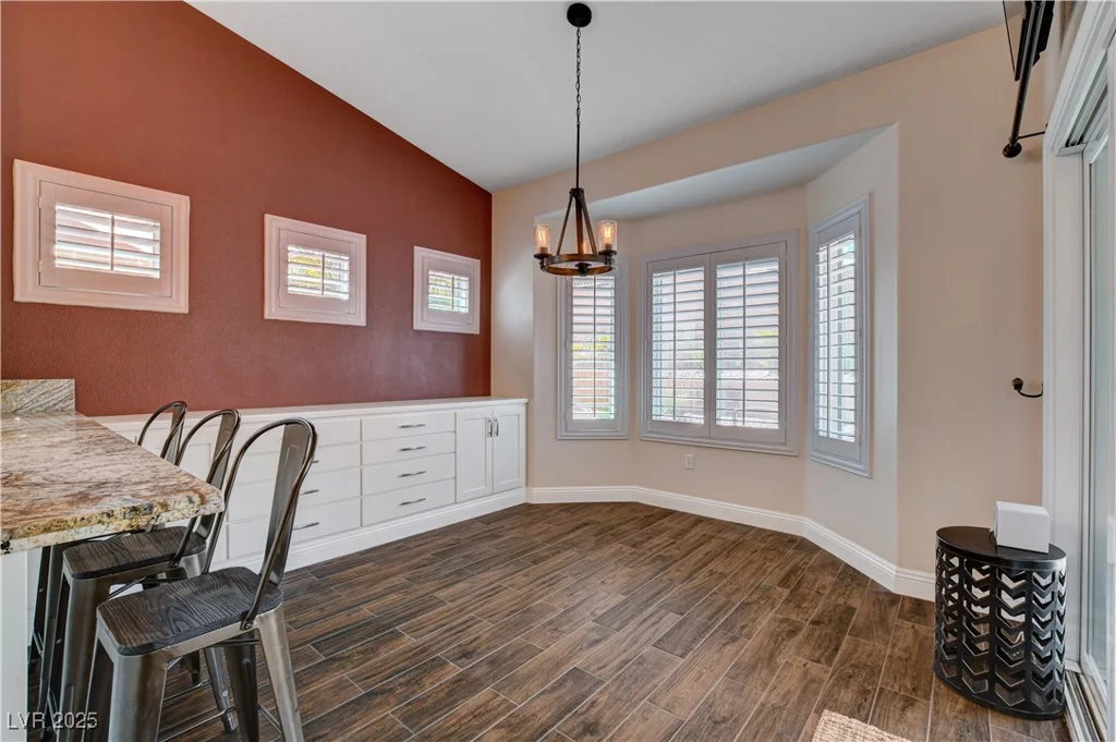 2305 Hot Oak Ridge, Las Vegas, NV 89134