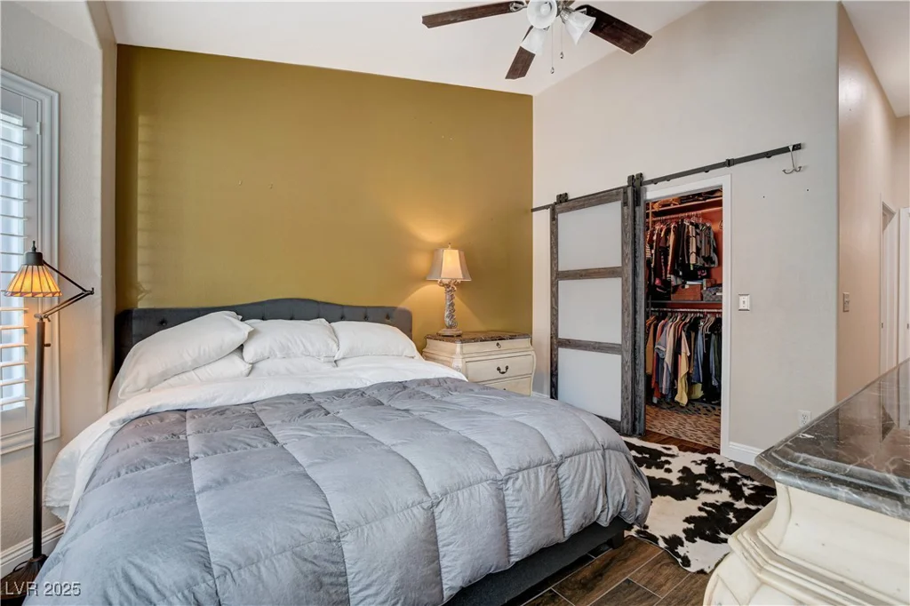2305 Hot Oak Ridge, Las Vegas, NV 89134