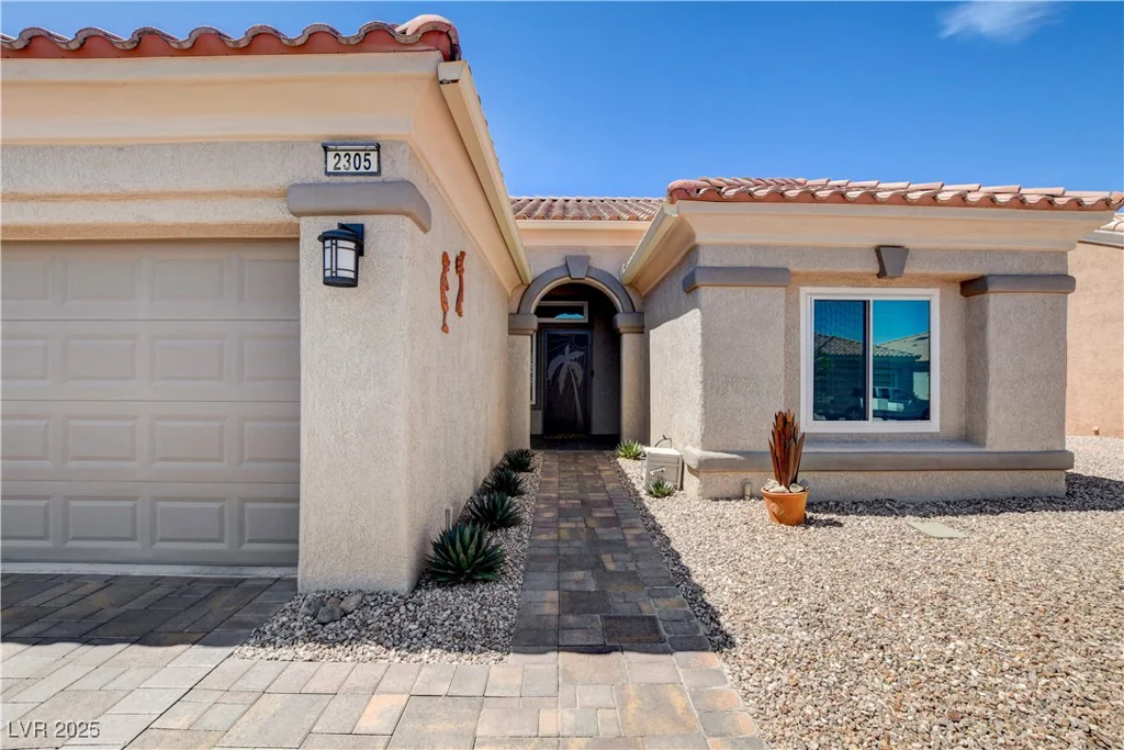 2305 Hot Oak Ridge, Las Vegas, NV 89134