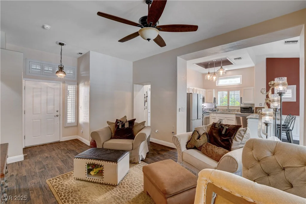 2305 Hot Oak Ridge, Las Vegas, NV 89134