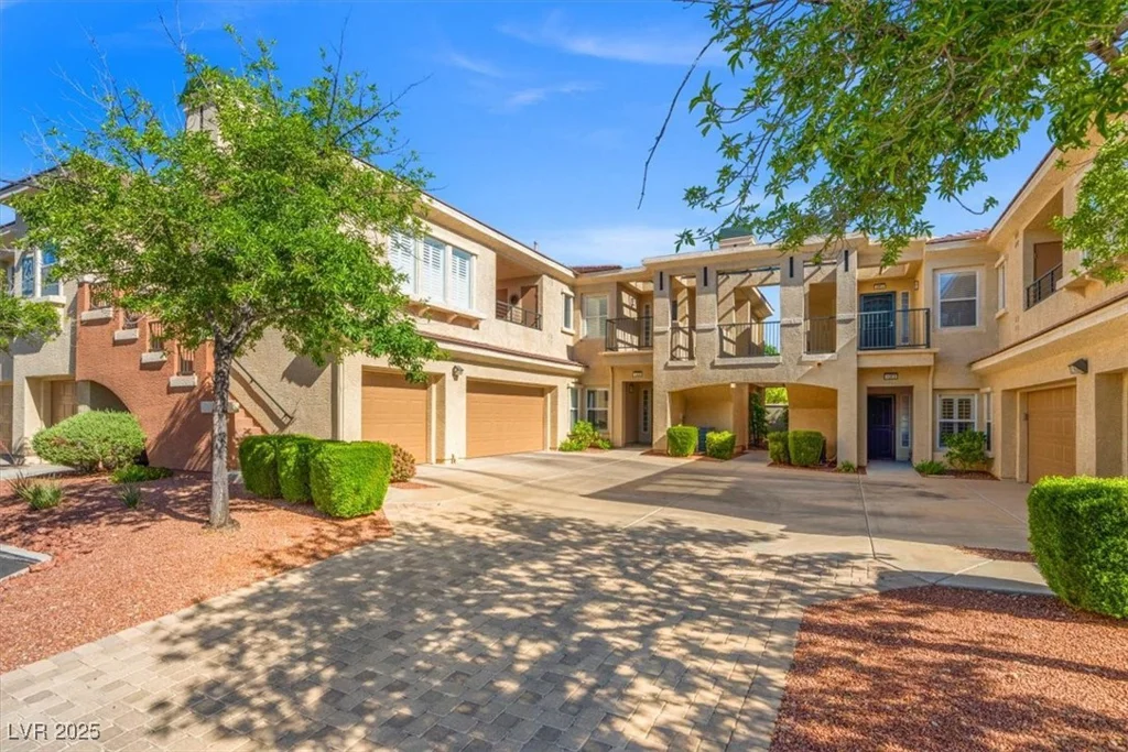 10809 Garden Mist, Las Vegas, NV 89135