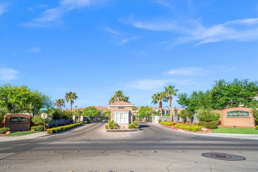 10809 Garden Mist, Las Vegas, NV 89135