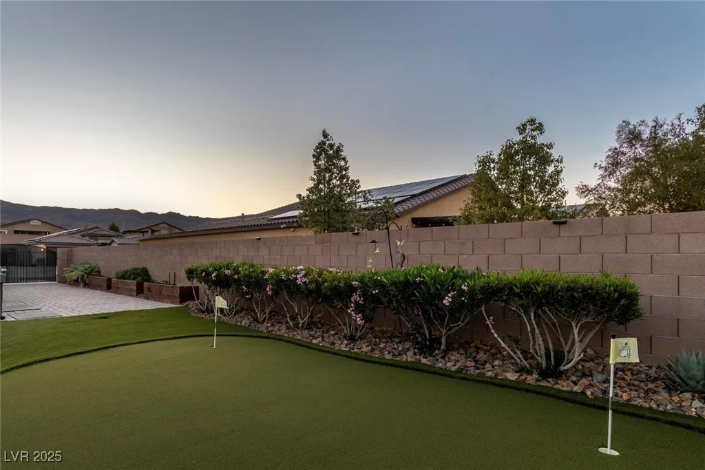 5852 Ireland Ridge, Las Vegas, NV 89149