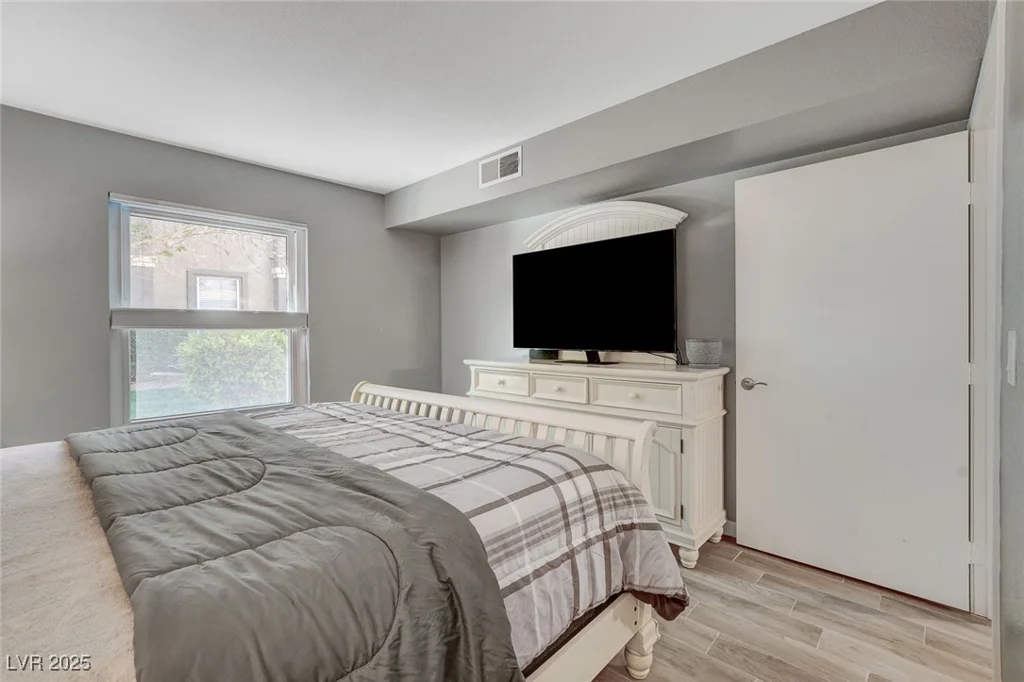2300 Silverado Ranch, Las Vegas, NV 89183