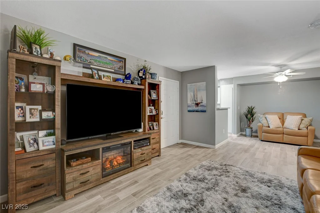 2300 Silverado Ranch, Las Vegas, NV 89183