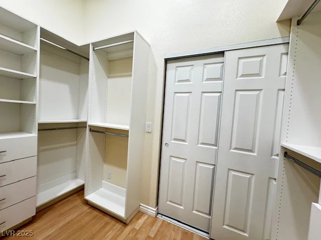 5512 Oakwood Ridge, Las Vegas, NV 89130