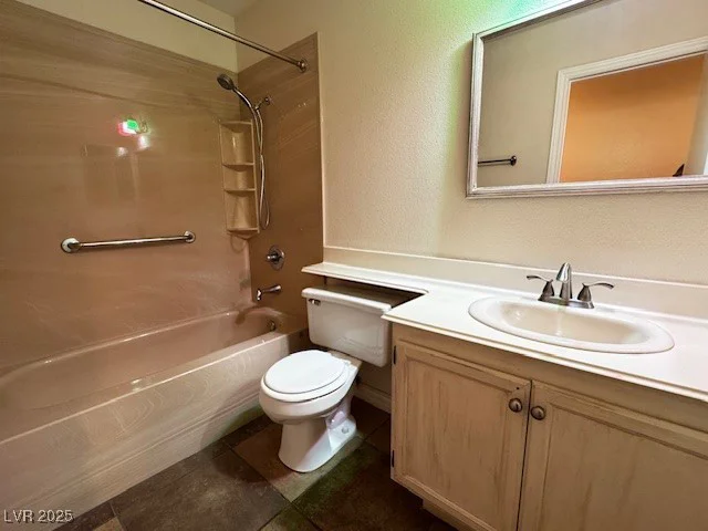5512 Oakwood Ridge, Las Vegas, NV 89130