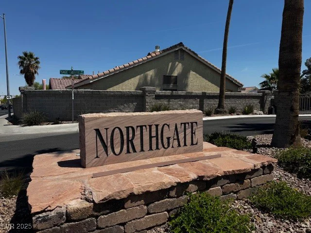 5512 Oakwood Ridge, Las Vegas, NV 89130
