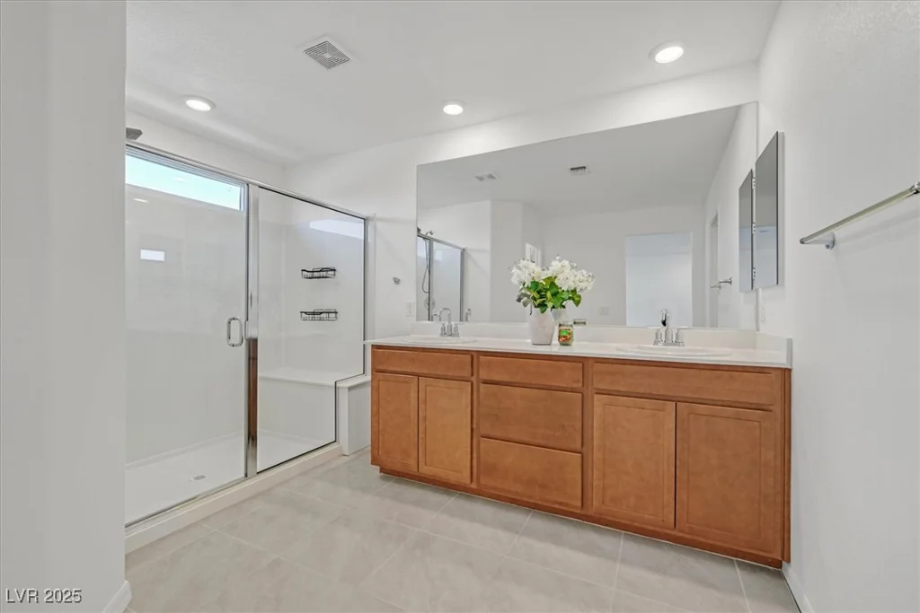 8043 Texas Hills, Las Vegas, NV 89113