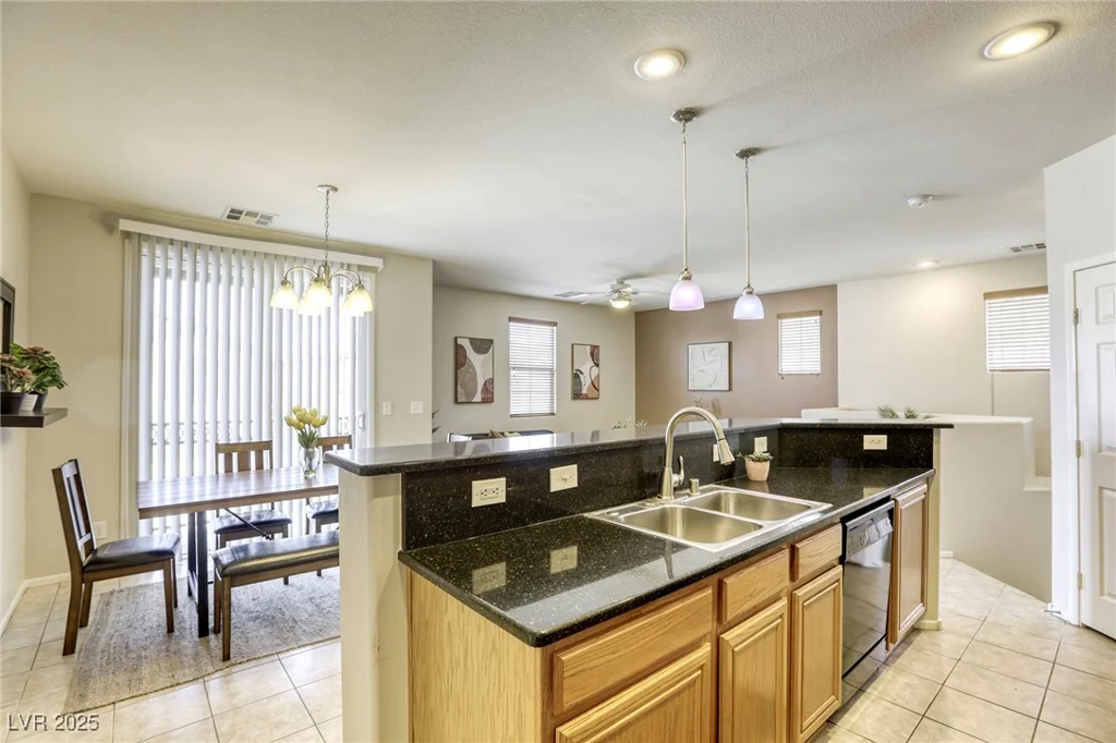 6255 Arby, Las Vegas, NV 89118