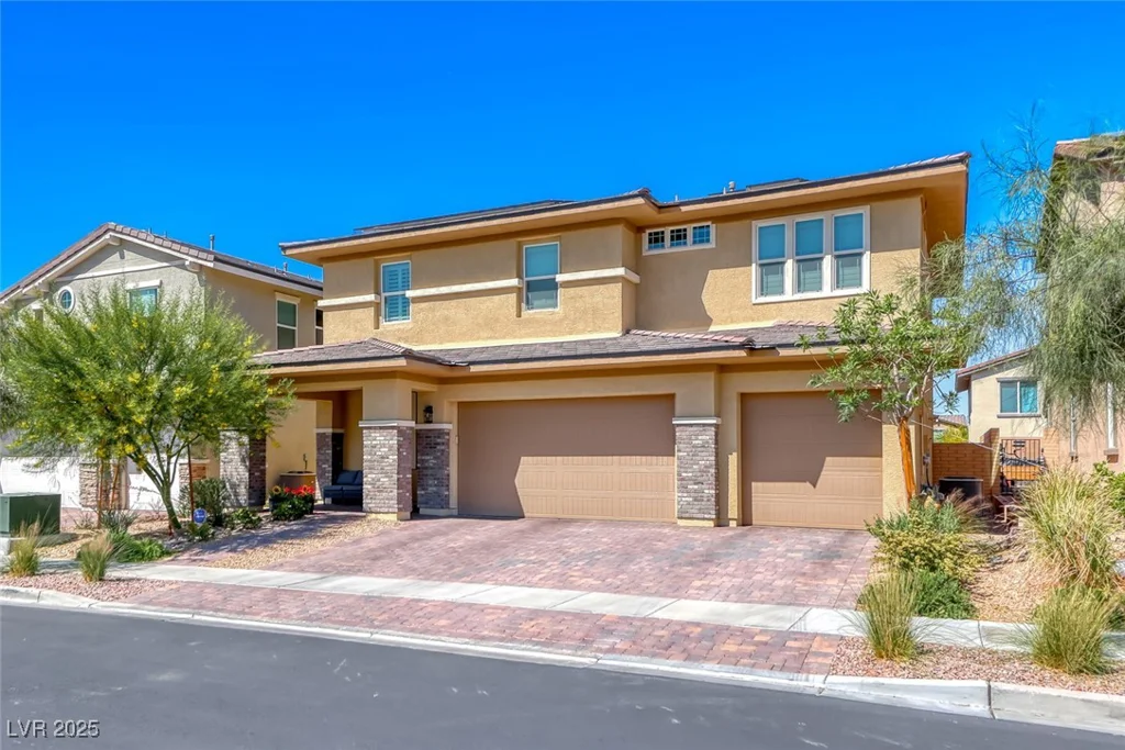 600 Suncrest Peak, Henderson, NV 89011