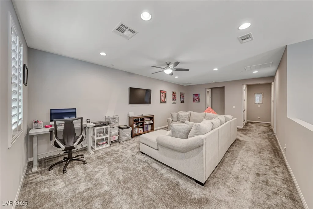 600 Suncrest Peak, Henderson, NV 89011