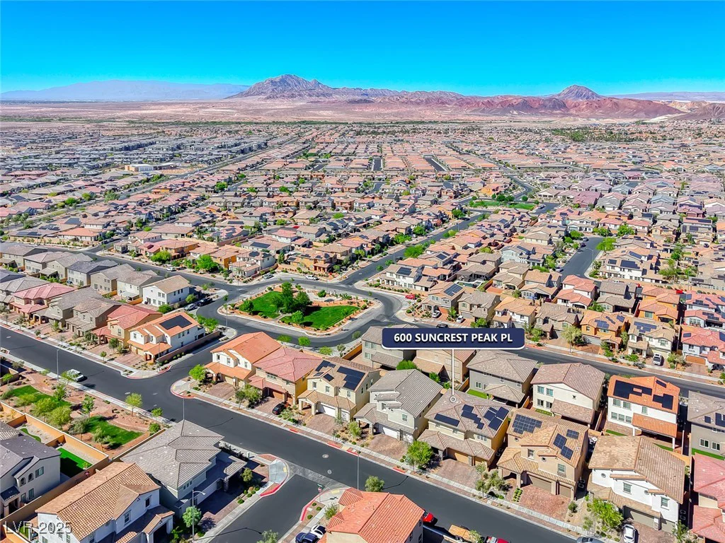 600 Suncrest Peak, Henderson, NV 89011