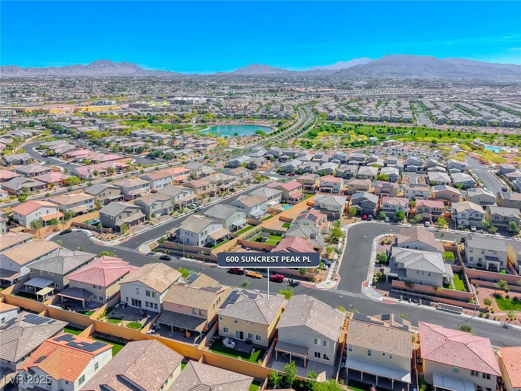 600 Suncrest Peak, Henderson, NV 89011
