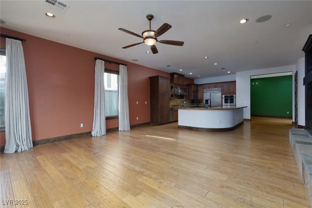2215 Alcova Ridge, Las Vegas, NV 89135